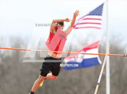 Thumbnail 2 in Jefferson City Relays photogallery.