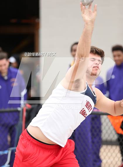 Thumbnail 2 in Jefferson City Relays photogallery.