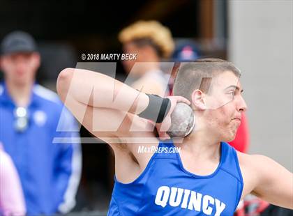 Thumbnail 3 in Jefferson City Relays photogallery.