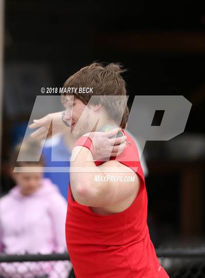 Thumbnail 3 in Jefferson City Relays photogallery.