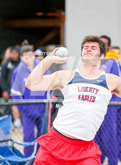Thumbnail 3 in Jefferson City Relays photogallery.