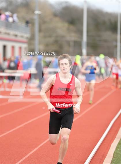 Thumbnail 2 in Jefferson City Relays photogallery.