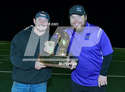 Thumbnail 2 in Northwest Christian vs. Yuma Catholic (AIA 3A Final Awards) photogallery.