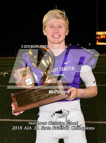 Thumbnail 2 in Northwest Christian vs. Yuma Catholic (AIA 3A Final Awards) photogallery.