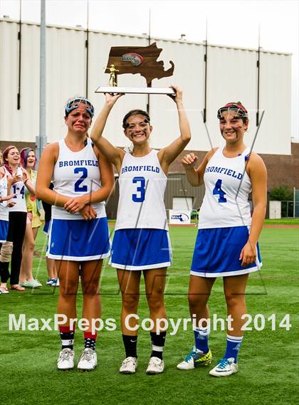 Thumbnail 1 in Bromfield vs Newburyport (MIAA Division 2 Final) photogallery.