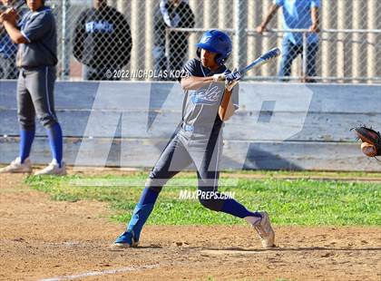 Thumbnail 2 in Gahr vs. Lynwood photogallery.