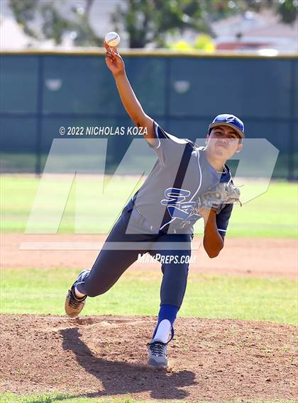 Thumbnail 2 in Gahr vs. Lynwood photogallery.