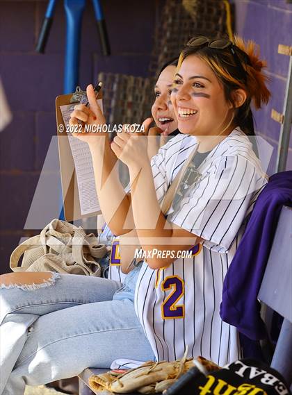 Thumbnail 3 in Gahr vs. Lynwood photogallery.