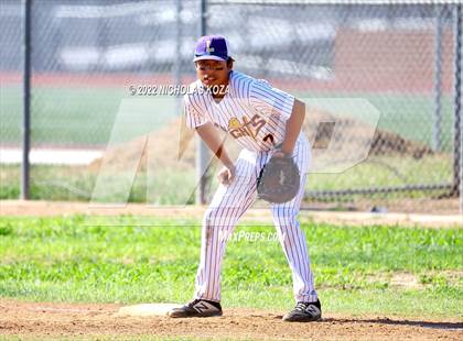 Thumbnail 3 in Gahr vs. Lynwood photogallery.