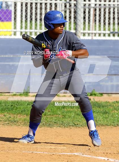 Thumbnail 2 in Gahr vs. Lynwood photogallery.