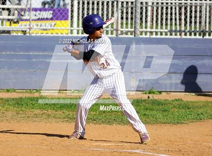 Thumbnail 3 in Gahr vs. Lynwood photogallery.