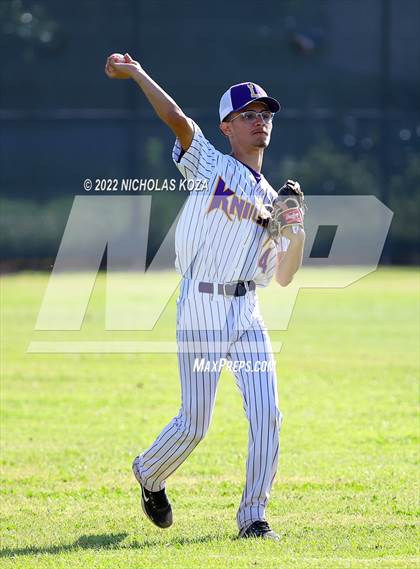 Thumbnail 3 in Gahr vs. Lynwood photogallery.