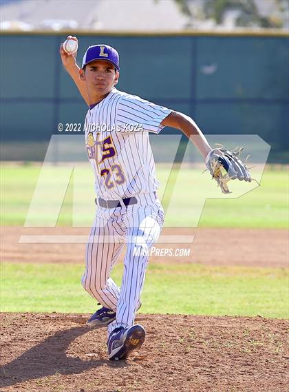 Thumbnail 3 in Gahr vs. Lynwood photogallery.