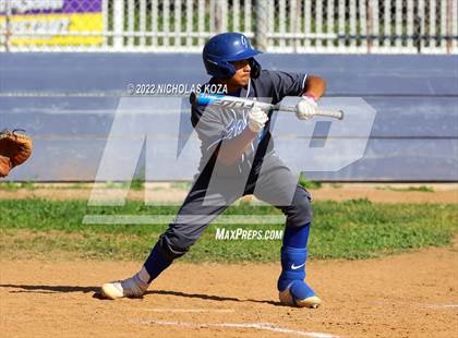 Thumbnail 2 in Gahr vs. Lynwood photogallery.