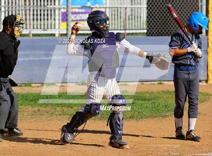 Thumbnail 3 in Gahr vs. Lynwood photogallery.