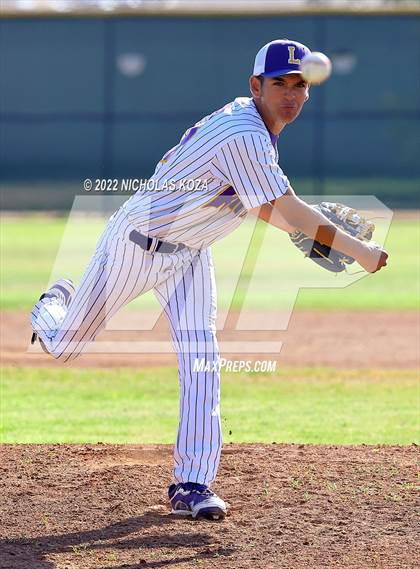 Thumbnail 3 in Gahr vs. Lynwood photogallery.