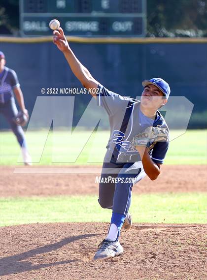 Thumbnail 3 in Gahr vs. Lynwood photogallery.