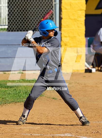 Thumbnail 2 in Gahr vs. Lynwood photogallery.
