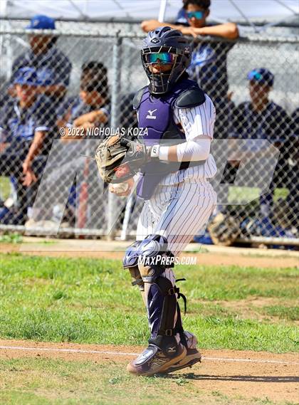Thumbnail 2 in Gahr vs. Lynwood photogallery.