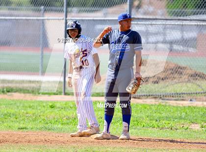 Thumbnail 3 in Gahr vs. Lynwood photogallery.