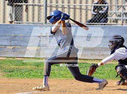Thumbnail 3 in Gahr vs. Lynwood photogallery.