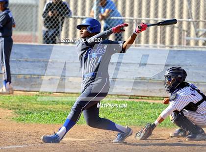 Thumbnail 2 in Gahr vs. Lynwood photogallery.