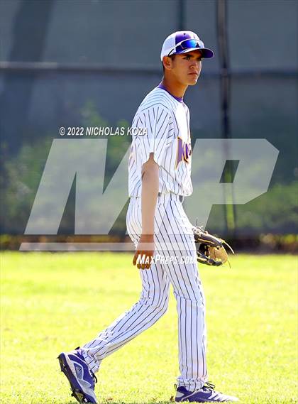 Thumbnail 2 in Gahr vs. Lynwood photogallery.