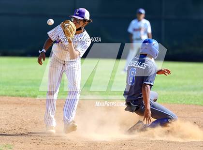 Thumbnail 3 in Gahr vs. Lynwood photogallery.