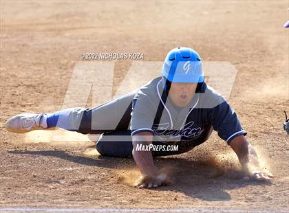Thumbnail 3 in Gahr vs. Lynwood photogallery.