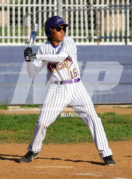 Thumbnail 3 in Gahr vs. Lynwood photogallery.