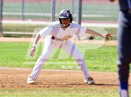 Thumbnail 3 in Gahr vs. Lynwood photogallery.