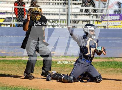 Thumbnail 2 in Gahr vs. Lynwood photogallery.