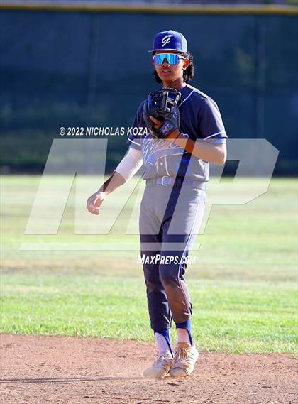 Thumbnail 2 in Gahr vs. Lynwood photogallery.