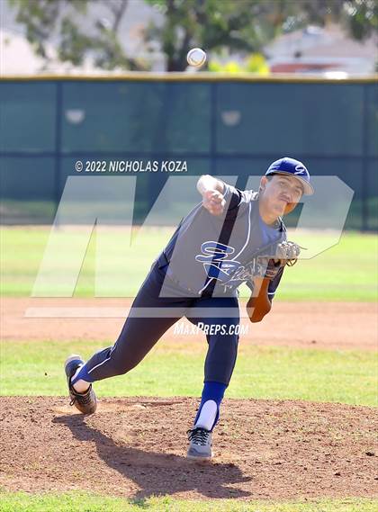 Thumbnail 3 in Gahr vs. Lynwood photogallery.