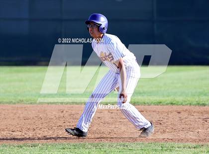 Thumbnail 3 in Gahr vs. Lynwood photogallery.