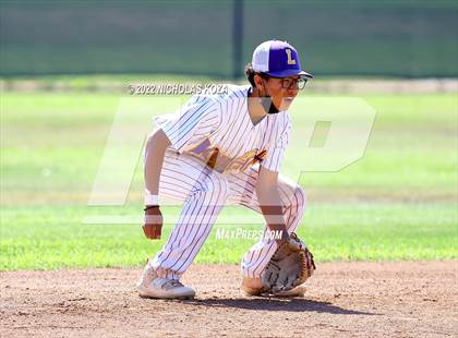 Thumbnail 3 in Gahr vs. Lynwood photogallery.