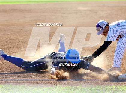 Thumbnail 3 in Gahr vs. Lynwood photogallery.