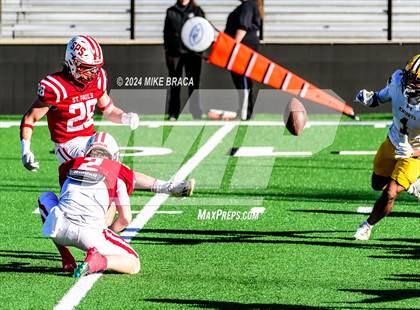 Thumbnail 3 in Buckingham Browne & Nichols vs. St. Paul's (NEPSAC John Papas Bowl) photogallery.