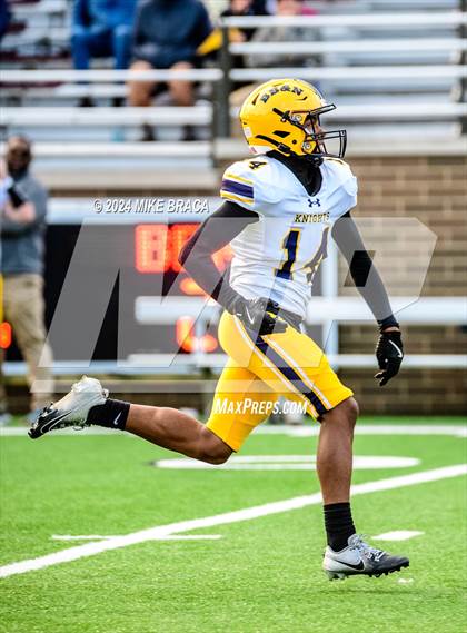 Thumbnail 3 in Buckingham Browne & Nichols vs. St. Paul's (NEPSAC John Papas Bowl) photogallery.