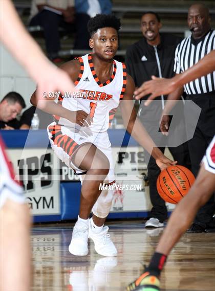 Thumbnail 1 in Lancaster vs. Tompkins (McDonald's Texas Invitational) photogallery.