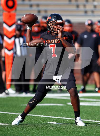 Thumbnail 3 in South Pittsburg vs Red Bank (Best of Preps Jamboree) photogallery.