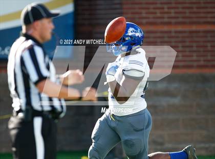 Thumbnail 2 in South Pittsburg vs Red Bank (Best of Preps Jamboree) photogallery.