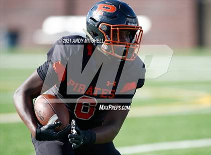 Thumbnail 3 in South Pittsburg vs Red Bank (Best of Preps Jamboree) photogallery.