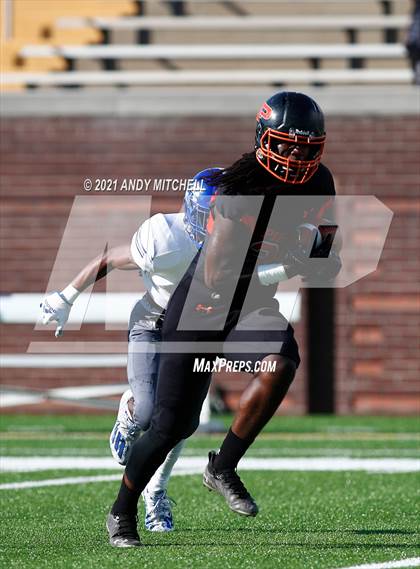 Thumbnail 2 in South Pittsburg vs Red Bank (Best of Preps Jamboree) photogallery.