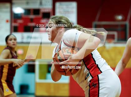 Thumbnail 2 in Collinsville @ Muenster photogallery.