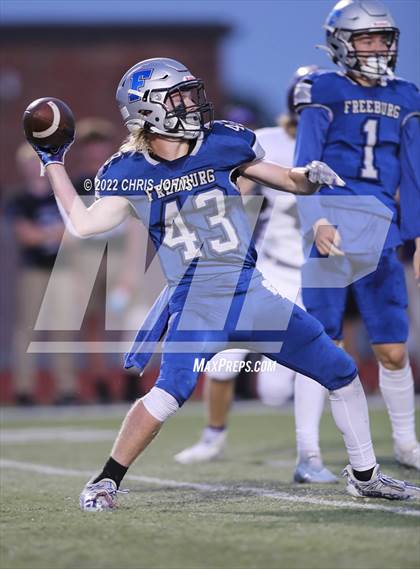 Thumbnail 1 in Breese Central @ Freeburg photogallery.