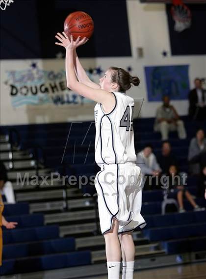 Thumbnail 2 in Las Lomas @ Dougherty Valley photogallery.