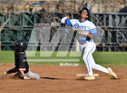 Thumbnail 3 in El Rancho vs Whittier (Rivera Park) photogallery.