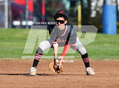 Thumbnail 2 in El Rancho vs Whittier (Rivera Park) photogallery.