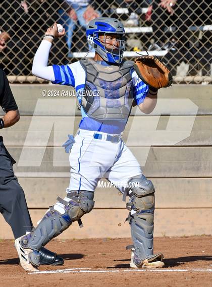 Thumbnail 1 in El Rancho vs Whittier (Rivera Park) photogallery.